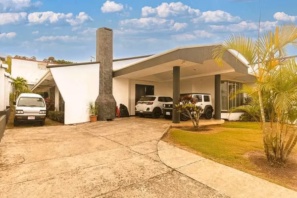 LUXURY HOME FOR SALE IN SAN RAMÓN – EXCLUSIVE GATED COMMUNITY