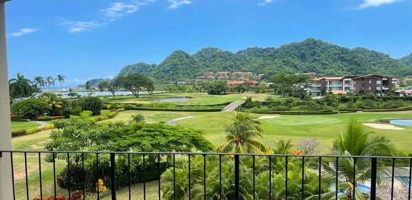 Pacific Ocean Views! Resort living! Endless Sunsets! Del Mar at Los Suenos Resort