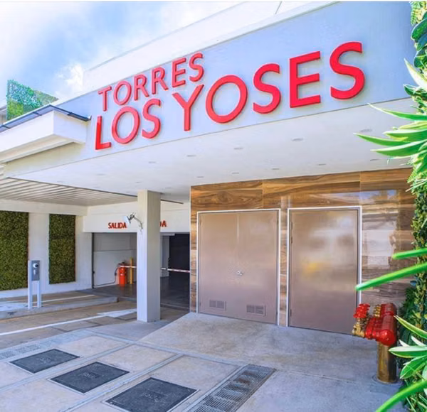 Alquiler de Apartamento de 2 habitaciones en Torre Los Yoses