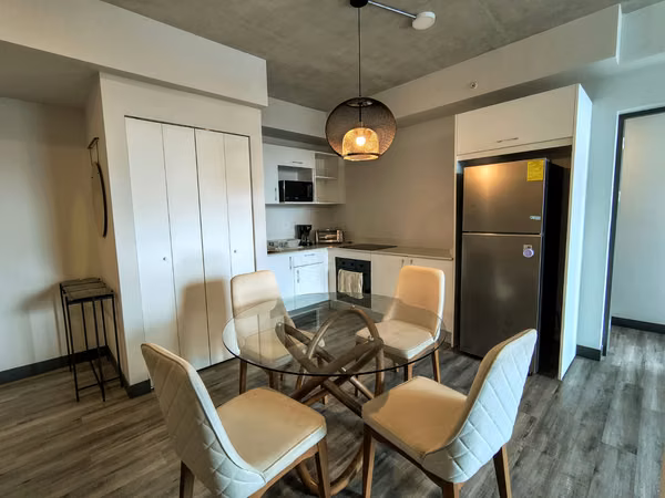 ALQUILER DE APARTAMENTO AMUEBLADO, UBICADO EN CONDOMINIO SECRT SABANA
