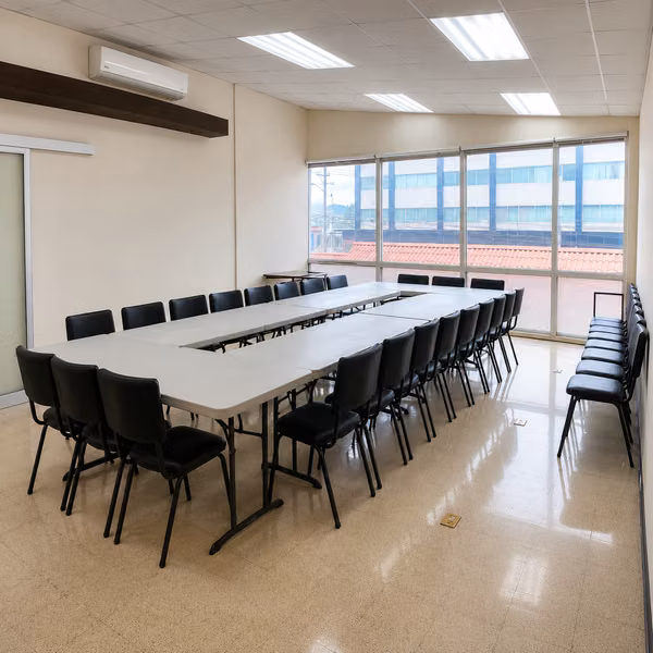 Venta de Edificio Comercial en San José, Barrio La California