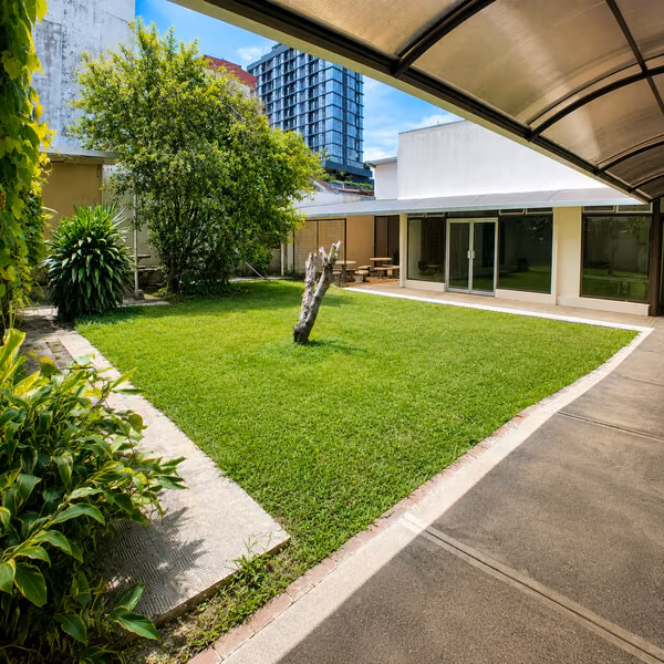 Venta de Edificio Comercial en San José, Barrio La California