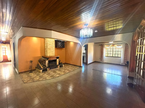 Venta  y alquiler Casa Comercial Santa Bárbara Heredia