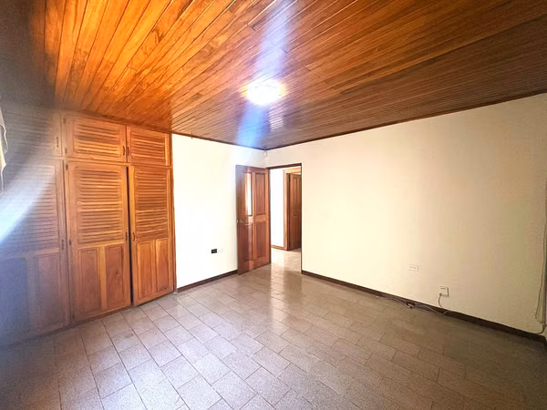 Venta  y alquiler Casa Comercial Santa Bárbara Heredia