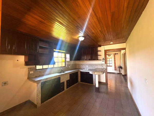 Venta  y alquiler Casa Comercial Santa Bárbara Heredia