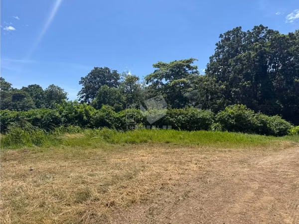 Lote de Alta densidad a pasos de la Ruta 27