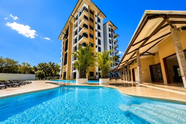 Venta / Impresionantes Apartamentos en Condominio, Jaco, Puntarenas