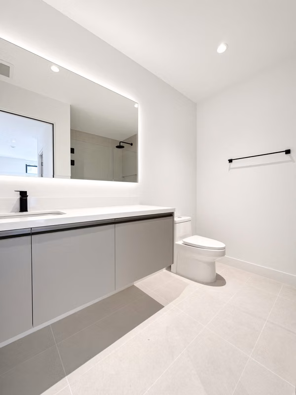 SE ALQUILA APARTAMENTO EN NUNCIATURA REBAJADO