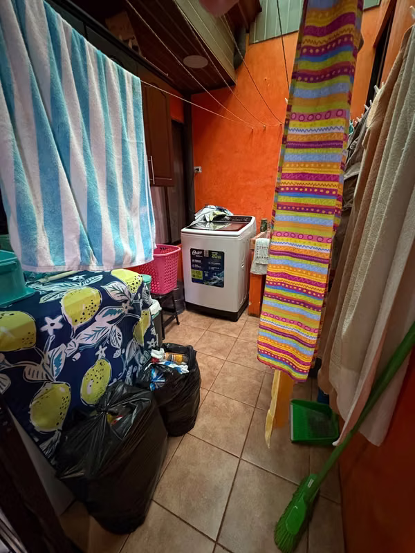 Venta de Bonita Casa Alajuelita