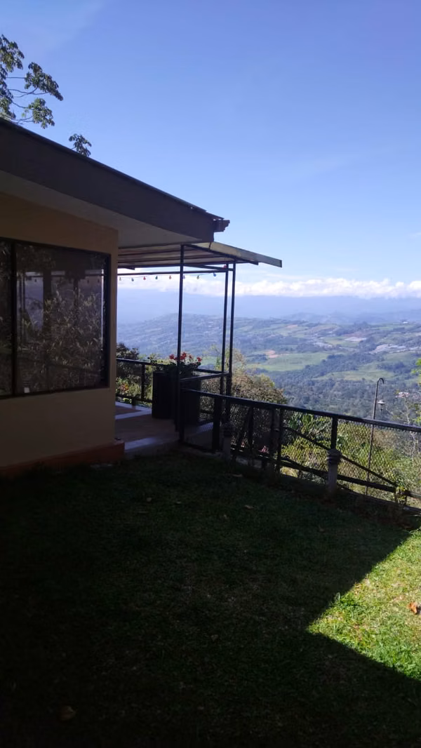 Venta de Quinta, Santa Cruz, Turrialba GBV-222