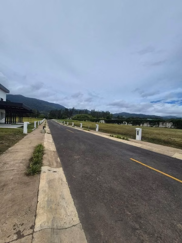 Se venden terrenos en Cachí, Cartago