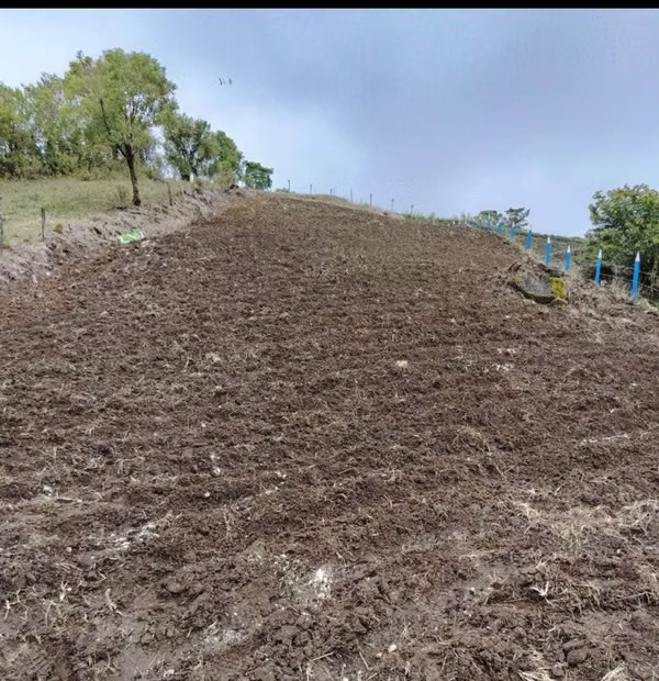 Se vende lote en Capellades, Cartago