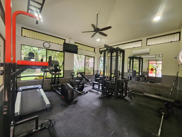 Alquiler de Apartamento en Avalon Santa Ana amoblado