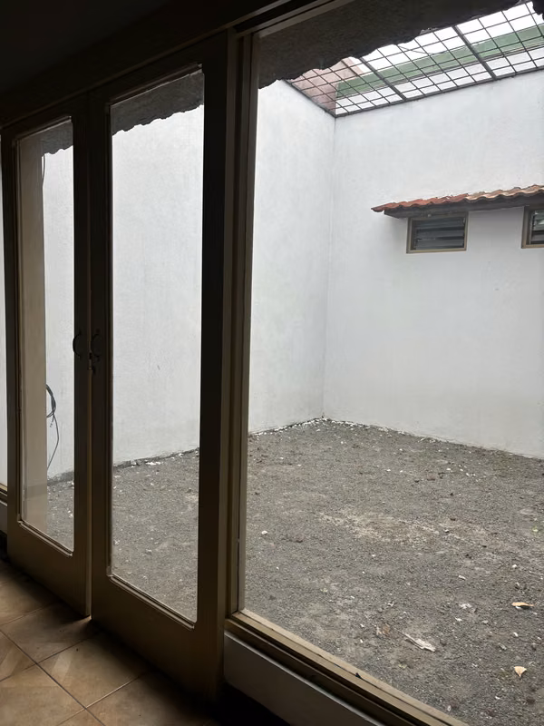 Venta de propiedad uso de suelo mixto en Curridabat Guayabos
