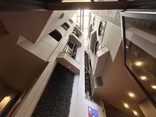 Hotel en Venta en Alajuela Centro | Inversión Rentable Cerca del Aeropuerto