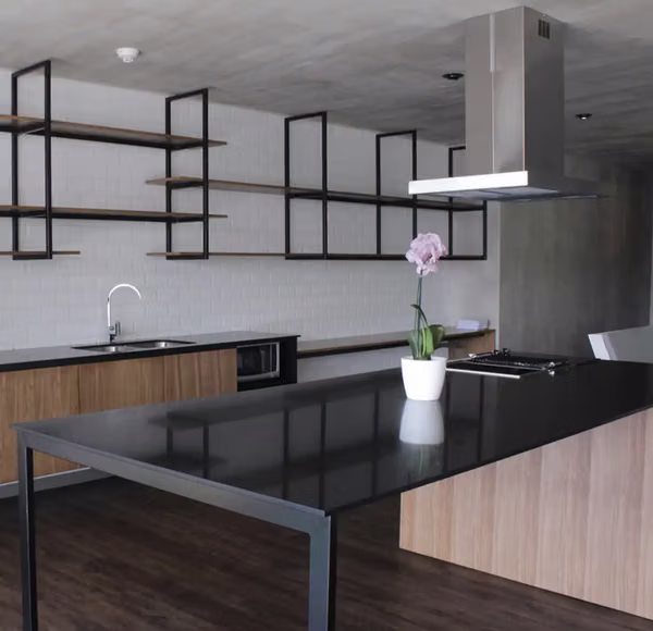 Venta de apartamento en piso alto, Condominio Nest Freses, Curridabat