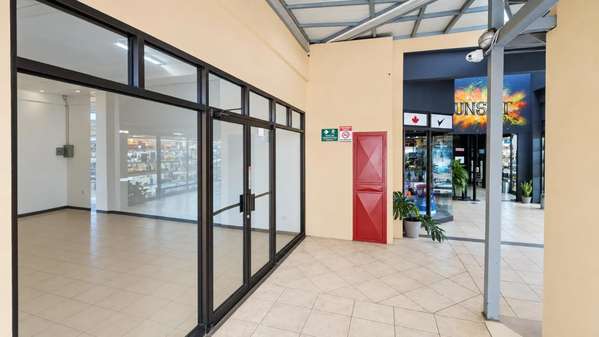 Versatile Office/Retail Space for Sale at Plaza Coral in Jacó