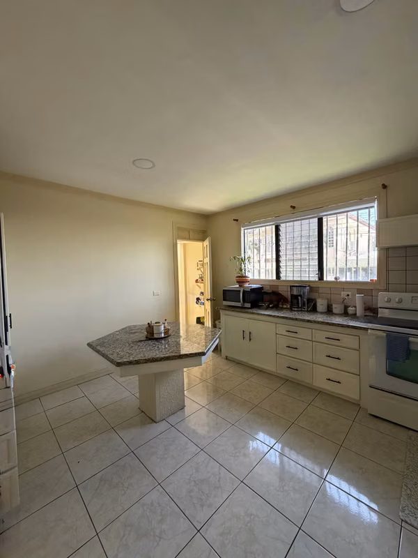 Dos casas gemelas en Bosques de Doña Rosa - Heredia