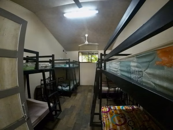 Propiedad de 3.146,77 m² con Casa y Camping