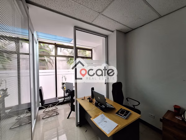 Venta de Oficina en La sabana