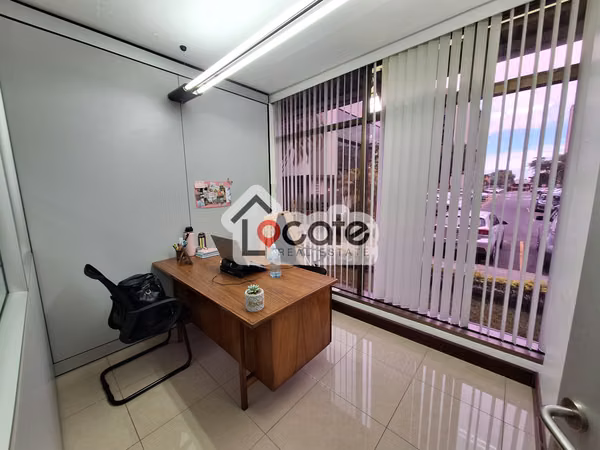 Venta de Oficina en La sabana