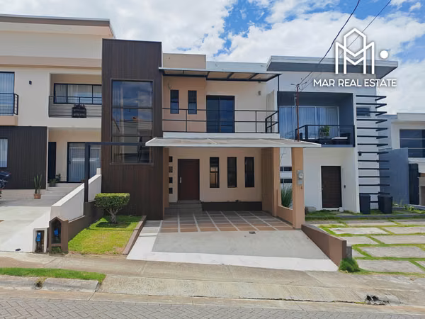 Venta Casa 3 Habitaciones En Condominio Terrafe, Heredia