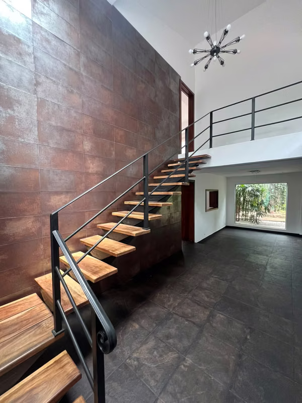 Exclusiva Residencia en Pozos de Santa Ana | Jardín, Terraza y Amenidades