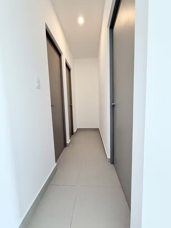 Alquiler de hermosa casa con línea blanca