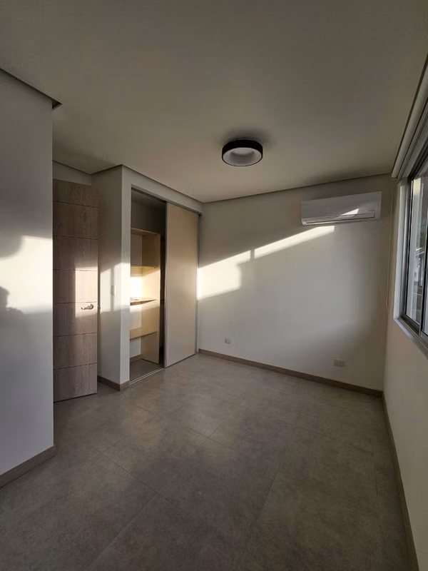 Distrito 5 Rio Oro Santa Ana Apartamento con Línea Blanca