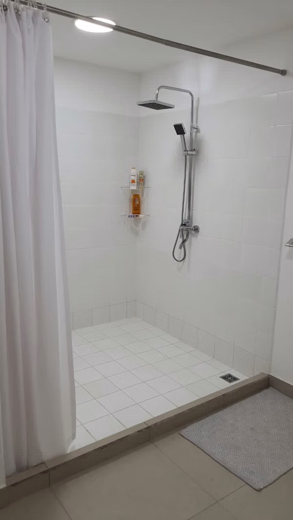 Alquiler de apartamento amueblado. La Sábana.
