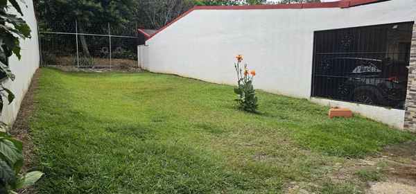 Lote Rebajado! en Condominio! Mercedes Sur, Heredia