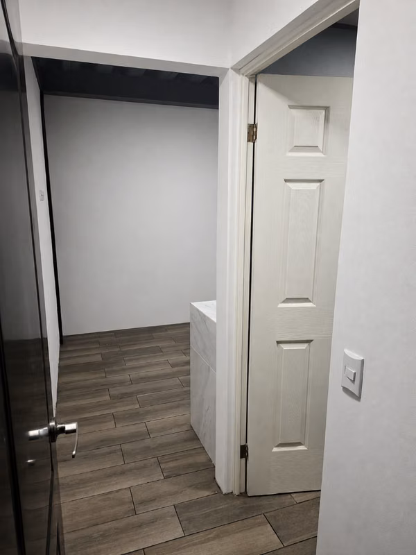 APARTAMENTO-HABITACIÓN EN PAVAS.