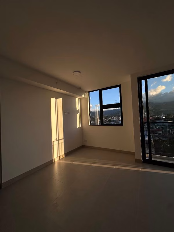 Pet Friendly - Close to Downtown