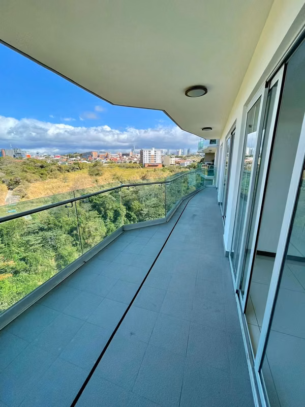 Apartamento en alquiler en Rohrmoser con 2 habitaciones, 65 m² y amenidades (ref : 92)