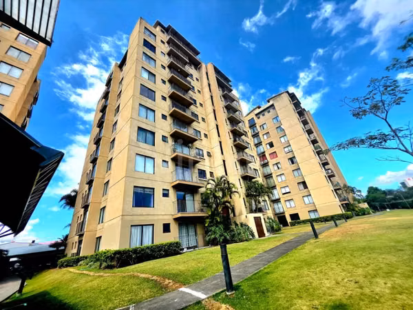 Alquiler apartamento en Sabana Oeste