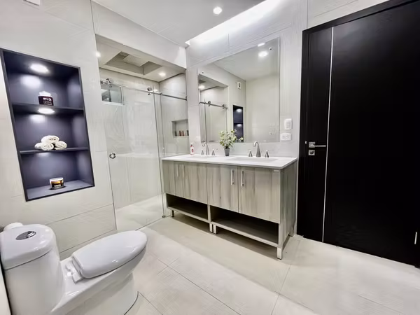 JABONCILLOS ESCAZU! LUJOSO Y MODERNO APARTAMENTO DE 3 HAB/3.5BAÑOS