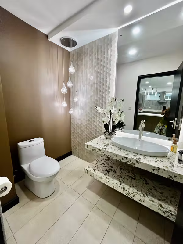 JABONCILLOS ESCAZU! LUJOSO Y MODERNO APARTAMENTO DE 3 HAB/3.5BAÑOS