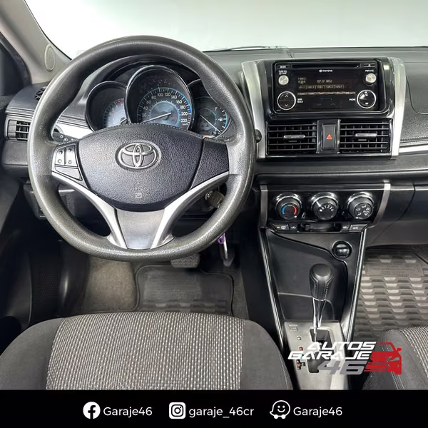 TOYOTA YARIS E 2017