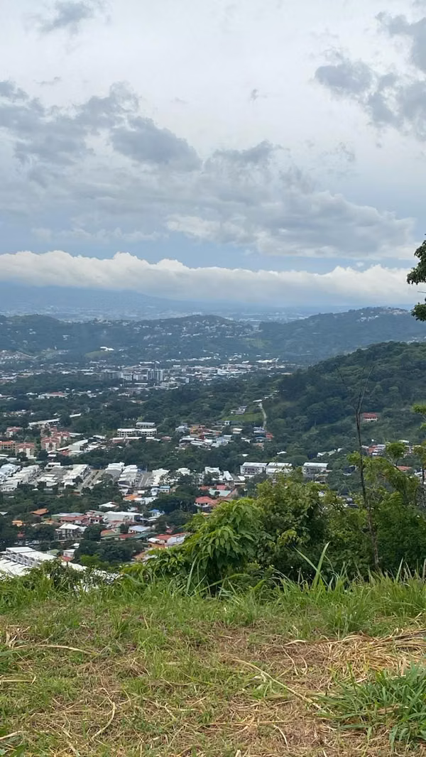 4.741 m² EN PIEDADES DE SANTA ANA! | NATURALEZA, PRIVACIDAD Y VISTAS
