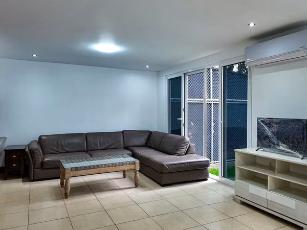 HOUSE FOR SALE IN THE MONTEREAL CONDOMINIUM Lindora Santa Ana