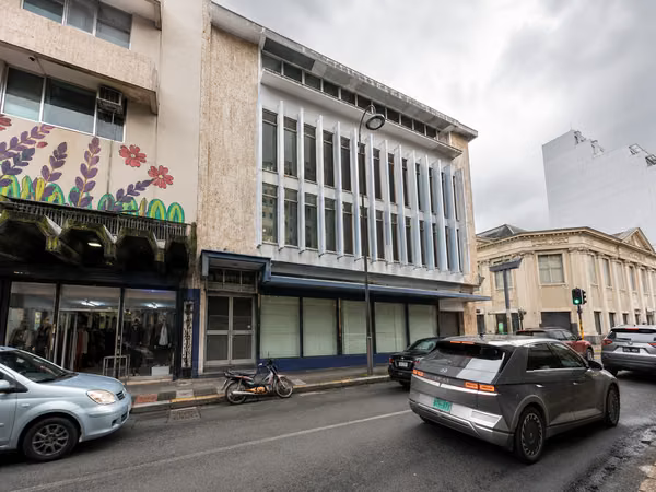 For Rent: SPACIOUS 400 m² COMMERCIAL SPACE FOR BUSINESS OPERATIONS (MJ)