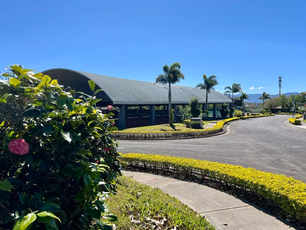 Lote 493 m² en Condominio Villa Val Novus – San Isidro de Heredia