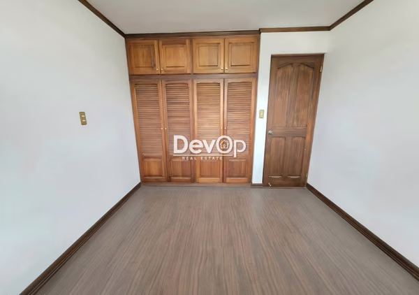Large 4-Bedroom House for Sale in Curridabat
