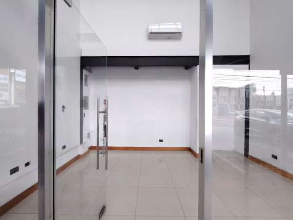 Commercial space in Escazu Main Road