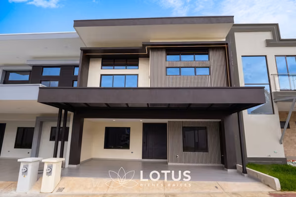 Casa para Estrenar en Condominio Distrito San Juan, Tres Ríos, CÓDIGO AJ004