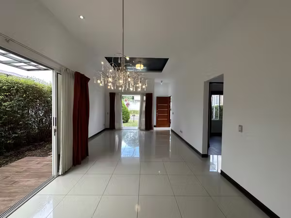 Casa en Condominio en Turrúcares de Alajuela