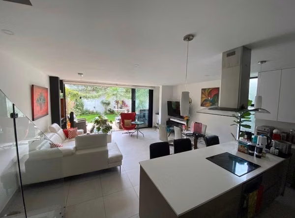 CASA EN CONDOMINIO SANTA ANA