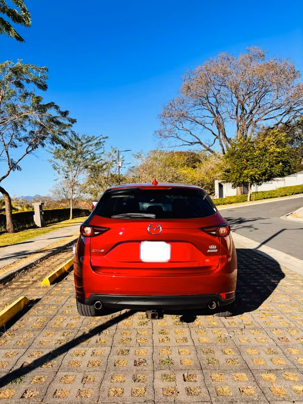 VENDO  MAZDA CX5 ROJO EN EXCELENTE ESTADO