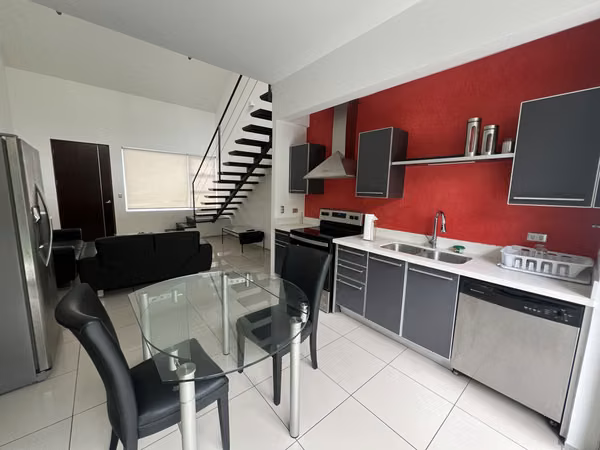 APARTAMENTO AMUEBLADO EN ALQUILER – SANTA ANA $1800