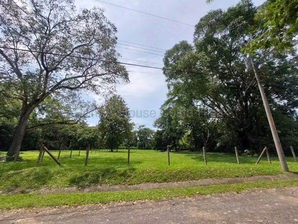 Venta de Lote Plano en Coyolar de Orotina.  MJM